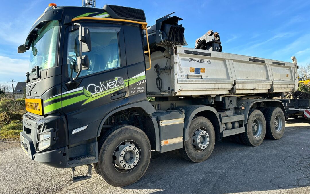 Le camion benne : l’allié incontournable de vos chantiers de terrassement