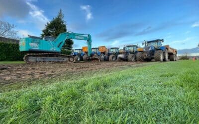 Terrassement pour Lagadec TP : 1 200 tonnes de terre végétale décapées en une journée