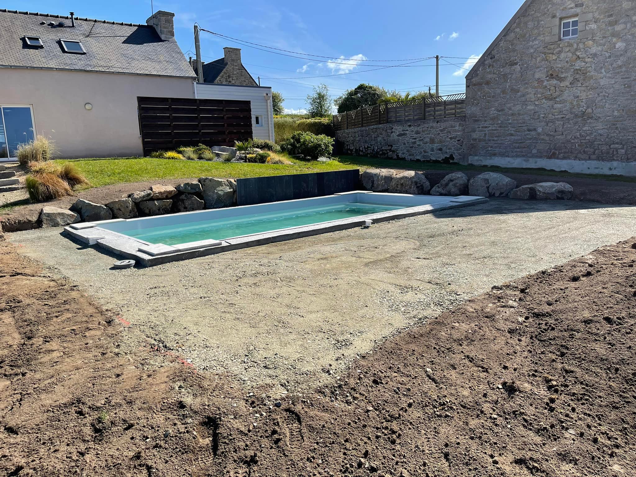 aménagement autour d’une piscine – calvez tp plouescat aménagement autour d'une piscine - calvez tp plouescat